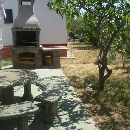 Apartmani Paklenica Starigrad Paklenica Extérieur photo